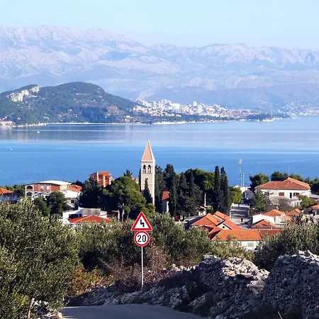 Daire With Parking Space Slatine, Ciovo - 2030 Trogir