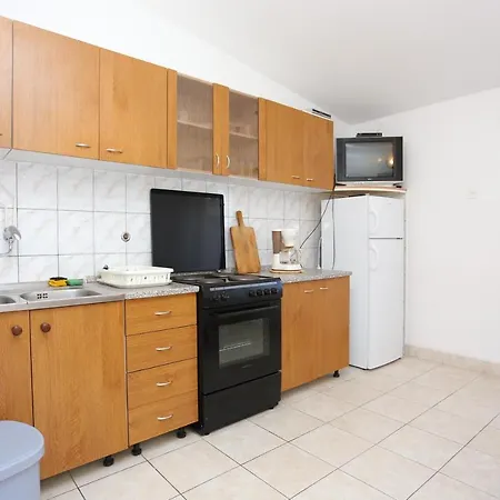 Apartament With A Parking Space Slatine, Ciovo - 2030