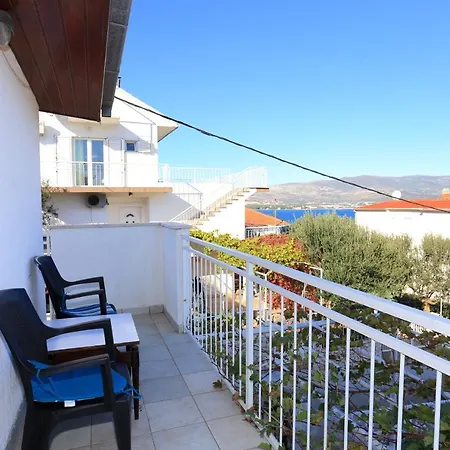 With A Parking Space Slatine, Ciovo - 2030 Apartment *